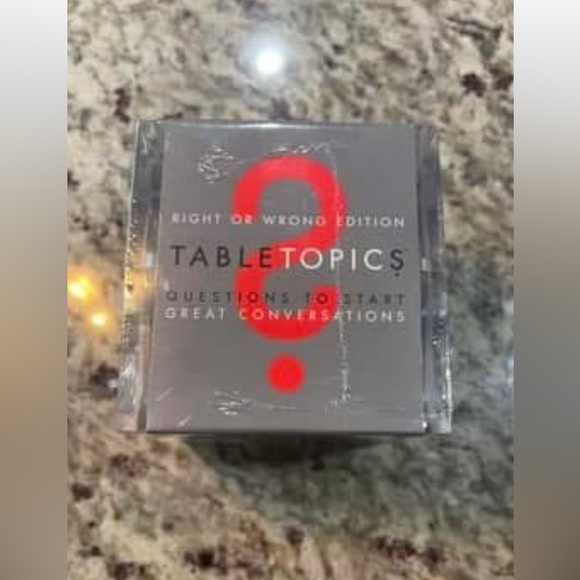 TableTopics Right or Wrong Edition limited edition - Picture 1 of 2